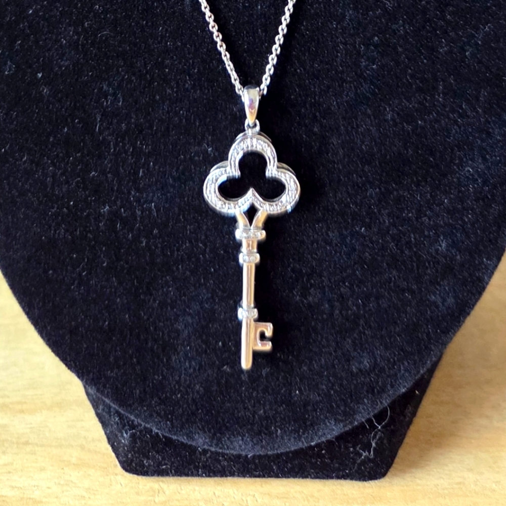 925 Silver & Diamonds Key Pendant Necklace